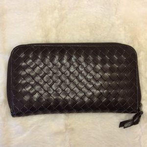 Bottega Veneta Intrecciato Nappa ContinentalWallet